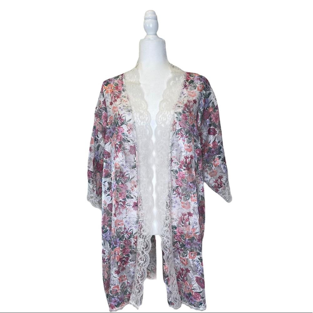 Vintage Floral and Lace Robe